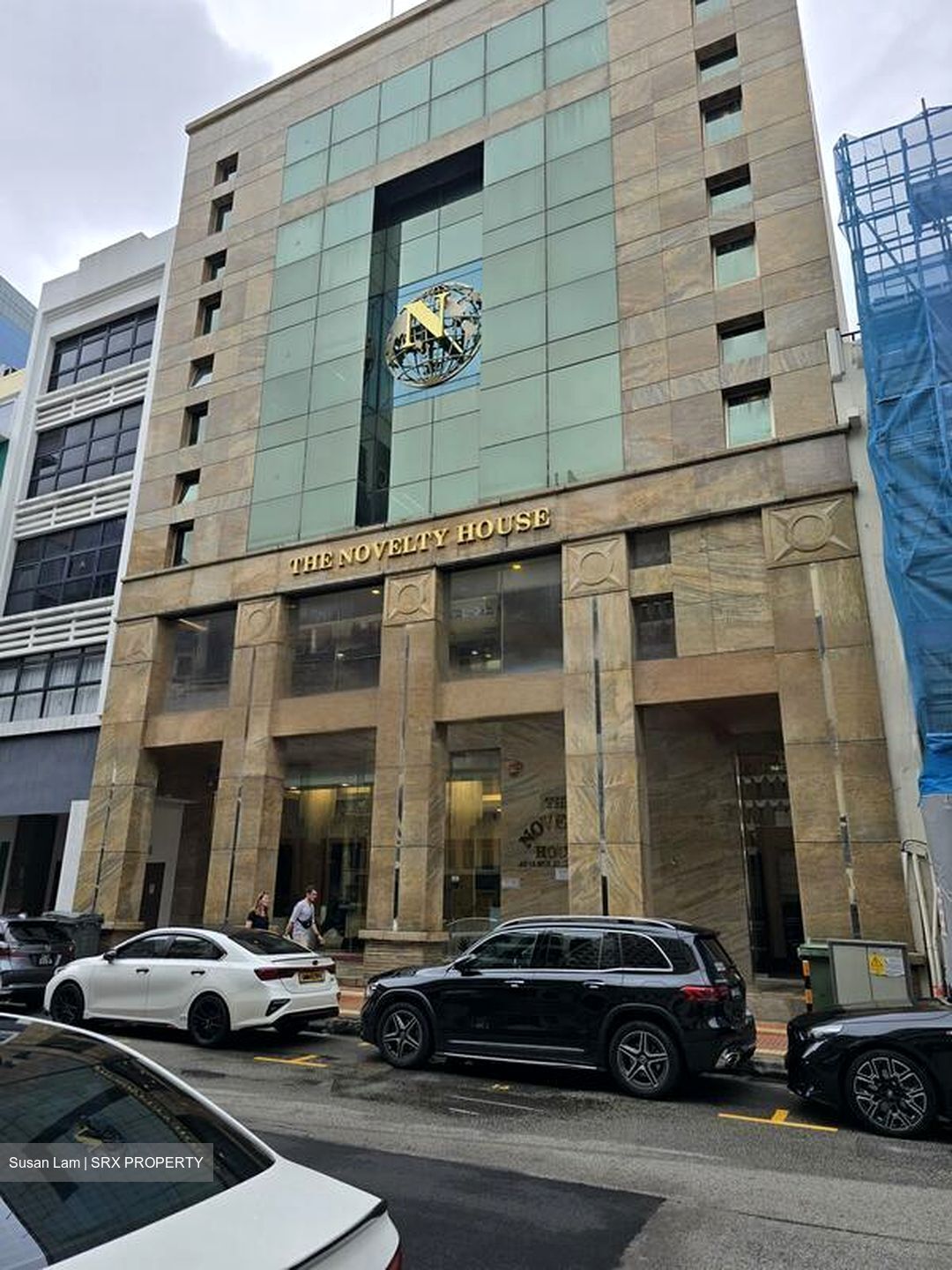 Hongkong Street (D1), Office #490396241